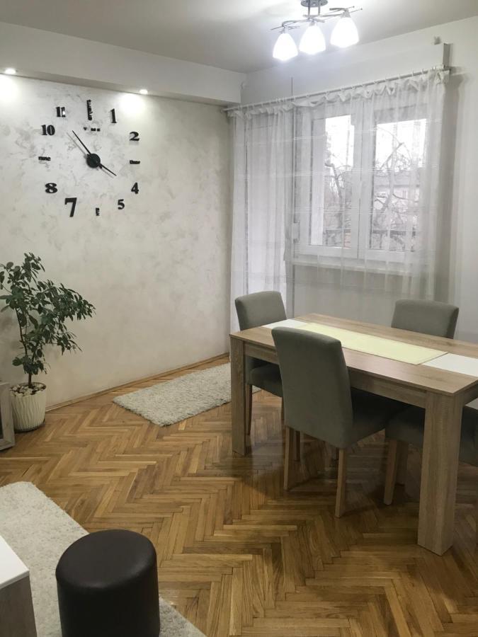 Apartman Bazar سميديريفو المظهر الخارجي الصورة